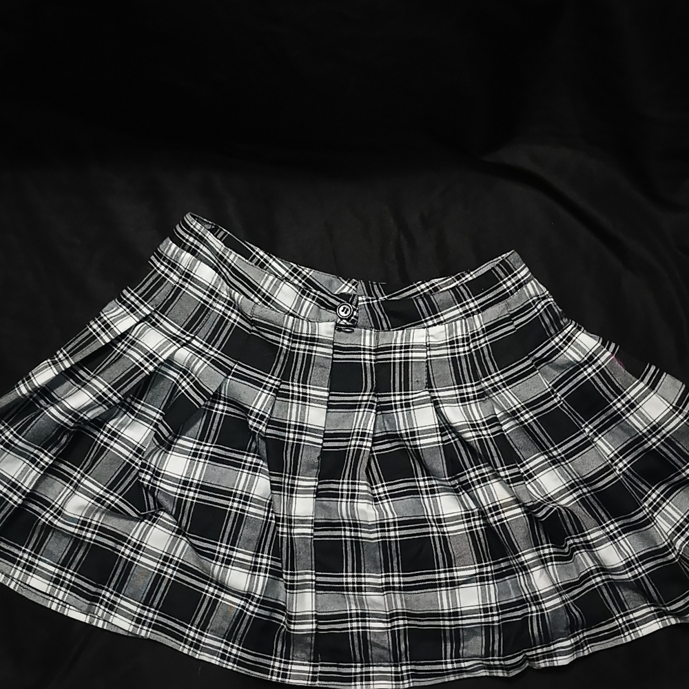 Faded Rose Plaid Black and White Women's Skirt